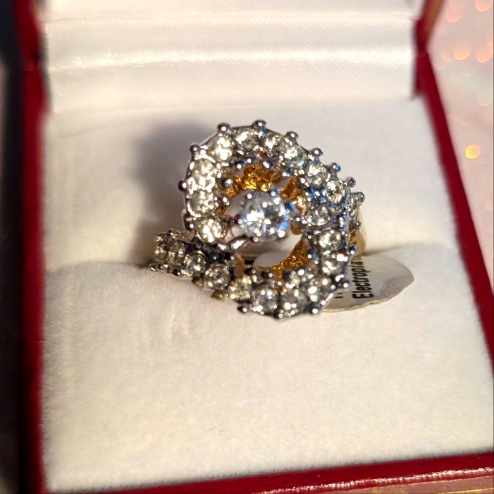 Phoenix Gold and Silver Vintage Diamond Spiral Cocktail Ring   Size 7